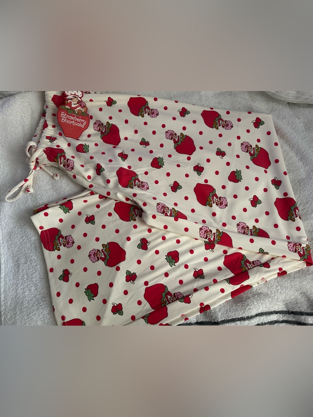 Strawberry Shortcake Cream & Red Women's Pajama Pants